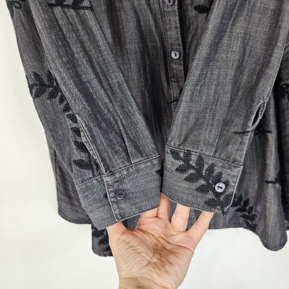 Soft Surroundings Womens Button Down Shirt Size Large Gray Black Papyrus Floral - Picture 5 of 11